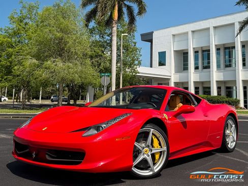Used 2011 Ferrari 458 Italia Coupe RWD image 10