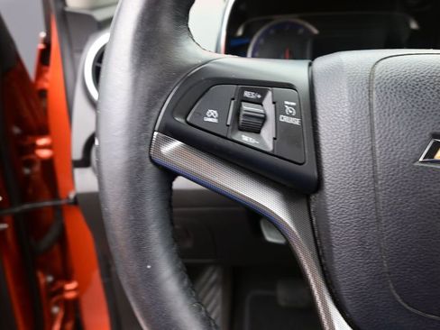 Used 2015 Chevrolet Trax LTZ AWD/4WD image 32