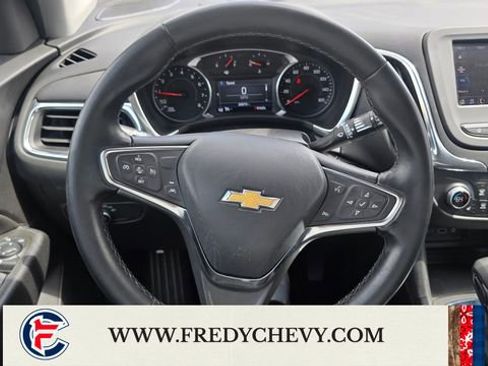 Used 2024 Chevrolet Equinox LT FWD image 9