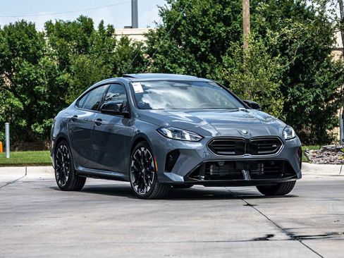 Used 2025 BMW M235i xDrive w/ Premium Package image 1