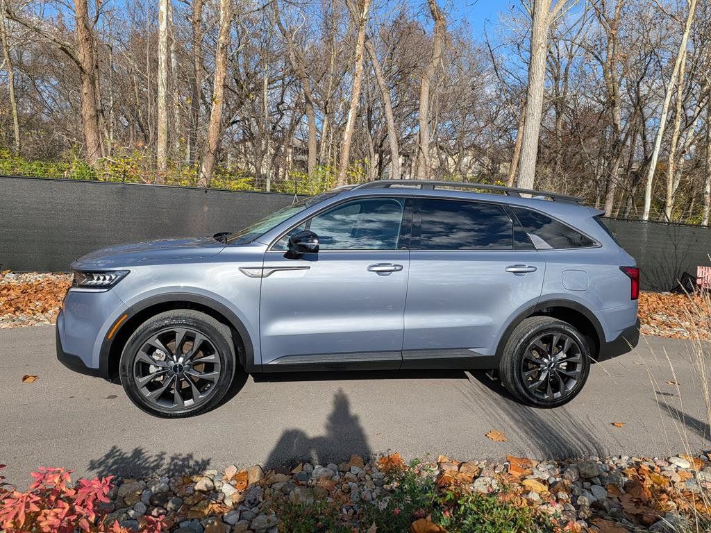 Used 2022 Kia Sorento X-Line EX AWD/4WD image 2
