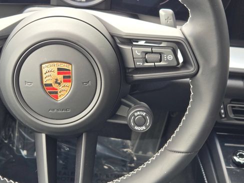 Certified 2022 Porsche 911 GT3 RWD image 18