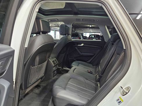 Used 2020 Audi Q5 e Premium Plus w/ Premium Plus Package image 27