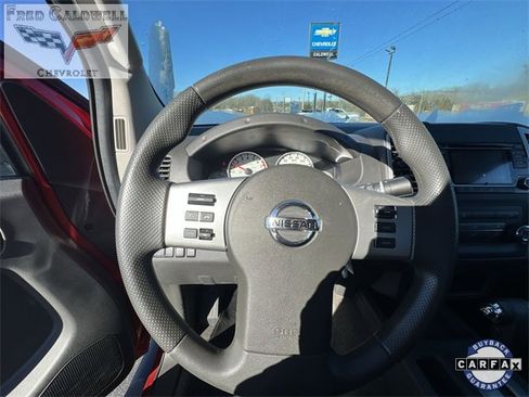 Used 2016 Nissan Frontier Desert Runner image 11
