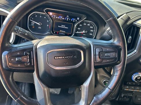 Used 2021 GMC Sierra 1500 Denali w/ Denali Ultimate Package image 9