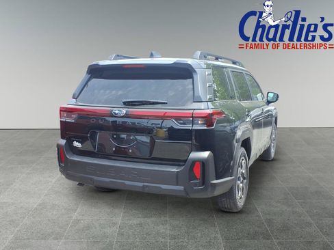 New 2026 Subaru Outback Limited AWD/4WD image 4