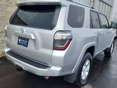 Used 2024 Toyota 4Runner SR5 image 3