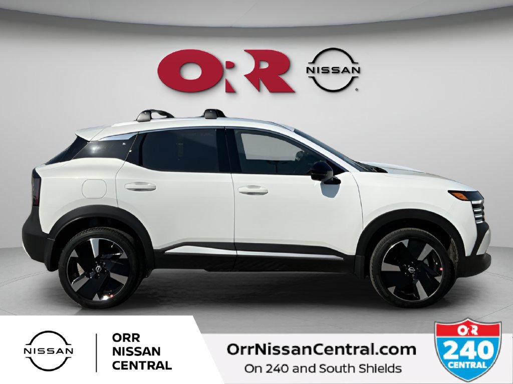 Used 2026 Nissan Kicks SR w/ SR Premium Package FWD image 4