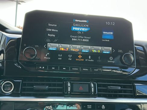 Certified 2024 Nissan Pathfinder SL image 17