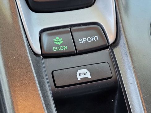 Used 2021 Honda Accord EX-L image 16