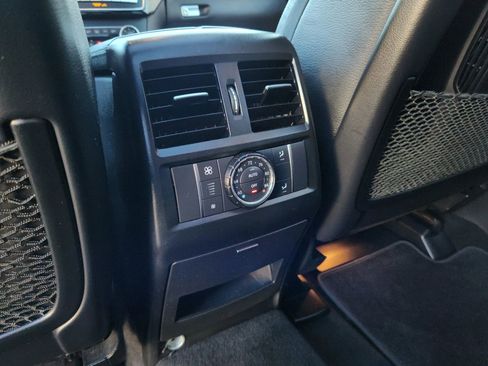 Used 2018 Mercedes-Benz GLS 550 GLS 550 4MATIC Sport Utility 4 w/ Driver Assistance Package image 19