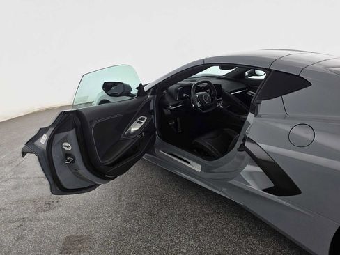 Used 2024 Chevrolet Corvette Stingray Coupe w/ 1LT RWD image 15