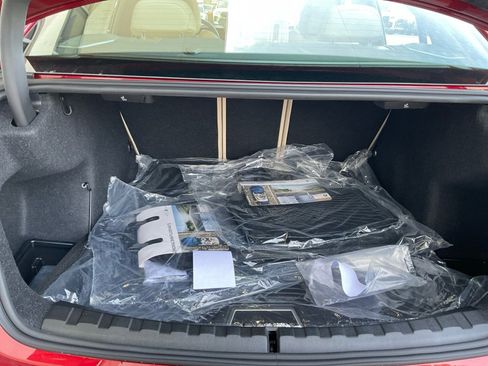 New 2026 BMW 330i Sedan w/ M Sport Package image 15