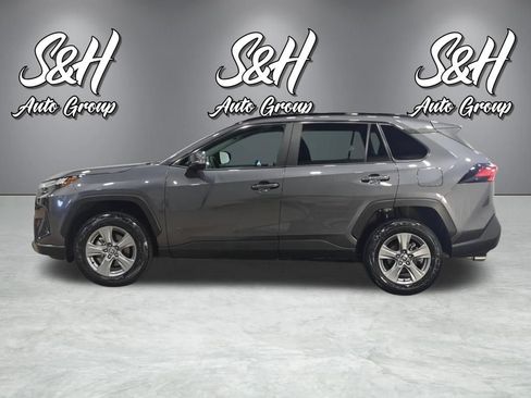 Used 2025 Toyota RAV4 XLE AWD/4WD image 14