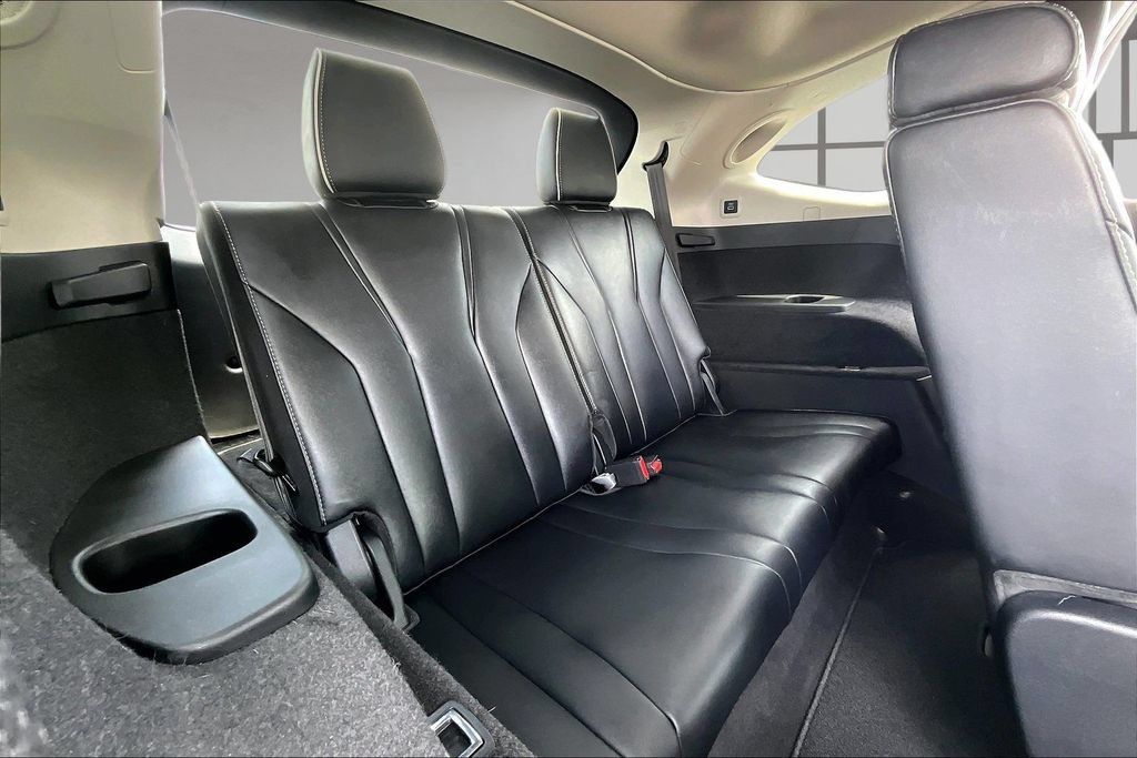 Certified 2023 Acura MDX w/ Advance Package AWD/4WD image 28
