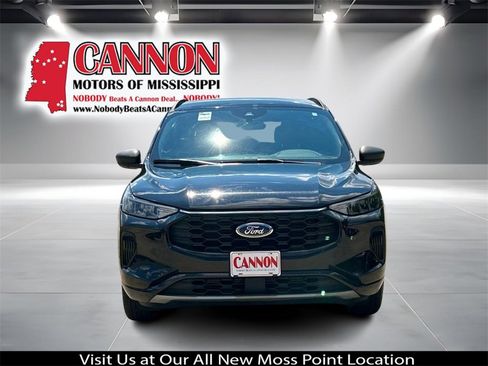 Used 2024 Ford Escape ST-Line image 8