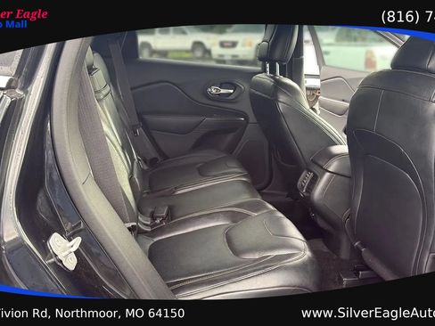 Used 2014 Jeep Cherokee Limited w/ Technology Group AWD/4WD image 11