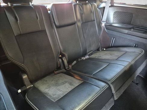 Used 2019 Dodge Grand Caravan SXT w/ Driver Convenience Group FWD image 19