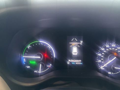 Used 2021 Toyota Sienna XLE FWD image 24