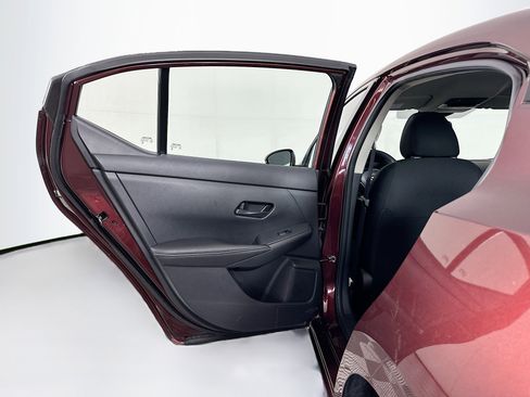 Used 2025 Nissan Sentra SV image 25