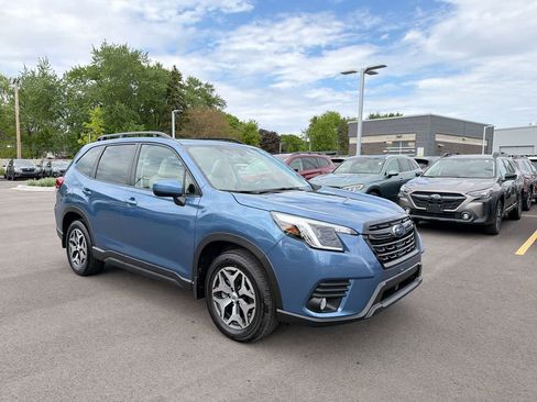 Certified 2023 Subaru Forester Premium AWD/4WD image 15