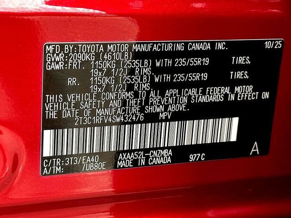 Certified 2025 Toyota RAV4 XLE Premium FWD image 32