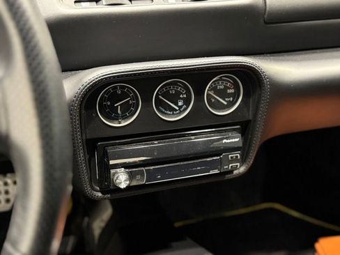 Used 1996 Ferrari F355 Spider RWD image 21