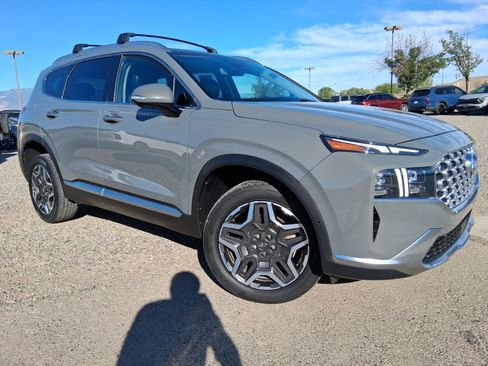 Used 2022 Hyundai Santa Fe Limited AWD/4WD image 4