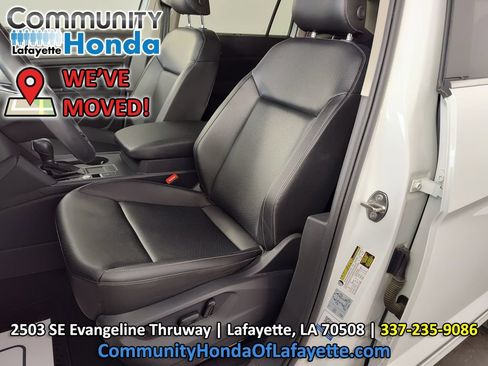 Used 2019 Volkswagen Atlas SE w/ Panoramic Sunroof Package FWD image 26