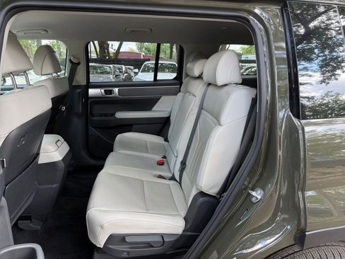 Used 2025 Hyundai Santa Fe SEL image 39