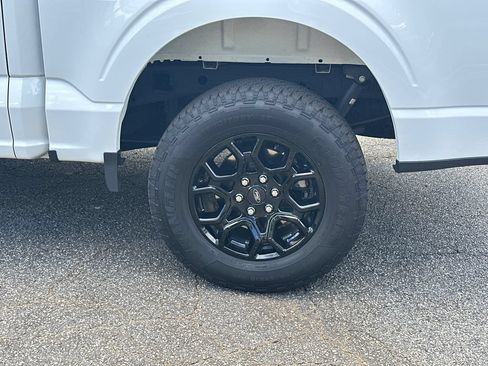 Used 2025 Ford F150 STX AWD/4WD image 19