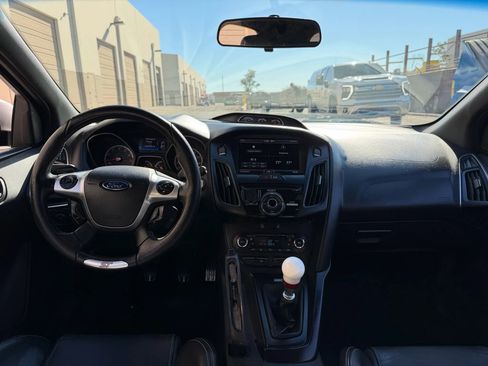 Used 2013 Ford Focus ST image 17