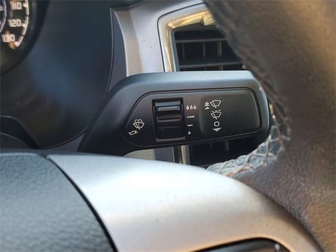 Used 2019 Ford Ranger XLT w/ Black Appearance Package image 15