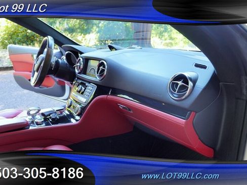Used 2013 Mercedes-Benz SL 63 AMG image 15