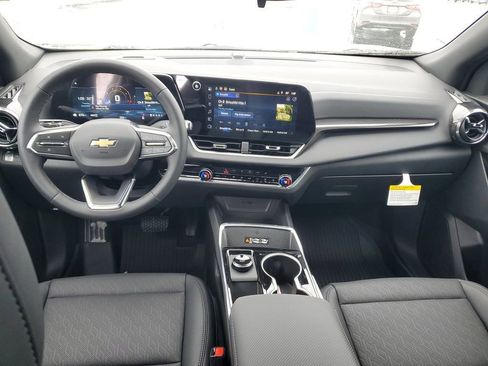 New 2026 Chevrolet Equinox LT w/ Convenience Package II image 10