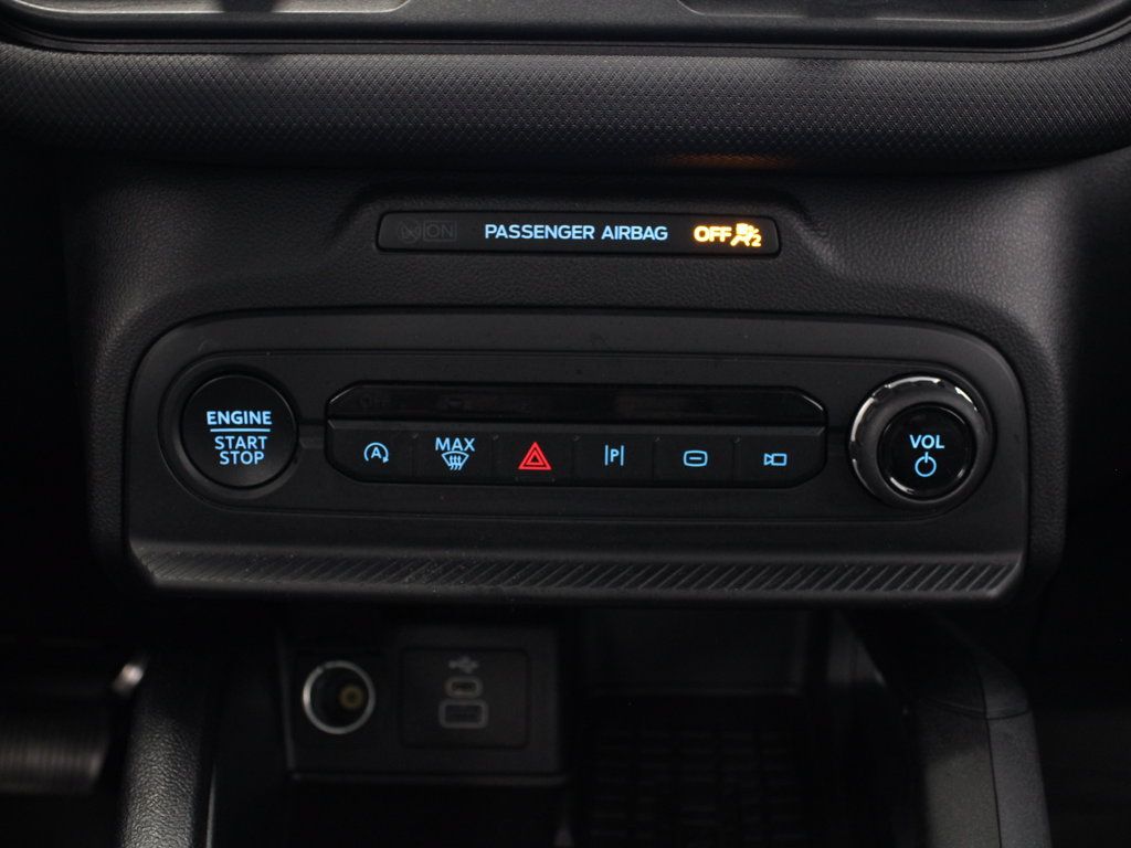Used 2025 Ford Bronco Sport Badlands w/ Badlands Tech Package AWD/4WD image 25