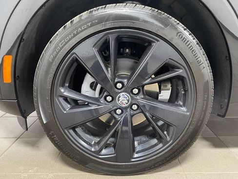 Used 2023 Buick Envision Essence w/ Sport Touring Package AWD/4WD image 10