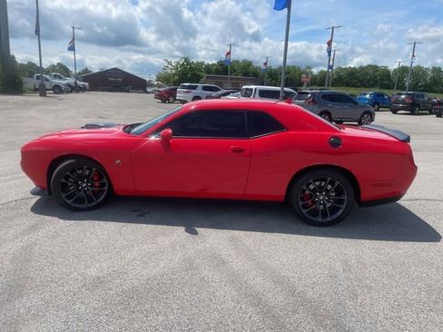 Used 2021 Dodge Challenger R/T Scat Pack w/ Shaker Package RWD image 8