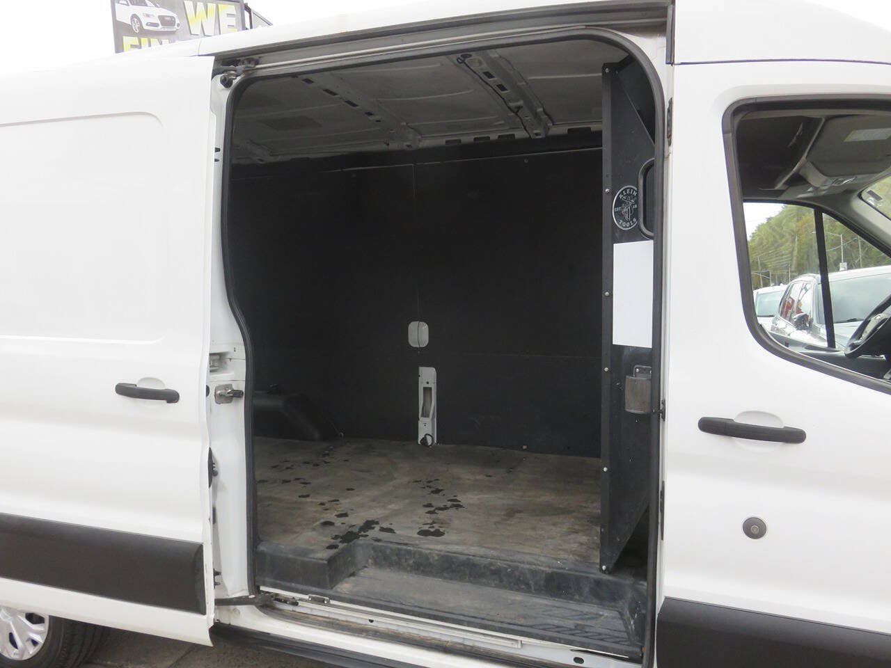 Used 2019 Ford Transit 250 148 Medium Roof w/ Interior Upgrade Package RWD image 4