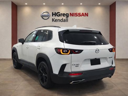 Used 2025 MAZDA CX-50 AWD 2.5 Hybrid w/ Premium Pkg image 2