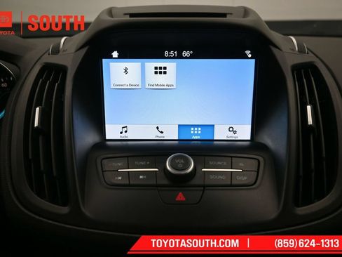 Used 2017 Ford Escape SE w/ Equipment Group 201A AWD/4WD image 14