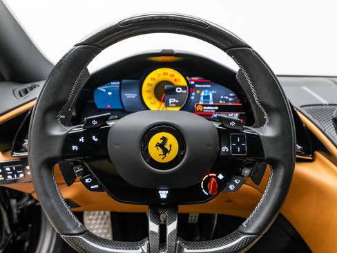 Certified 2024 Ferrari Roma image 22
