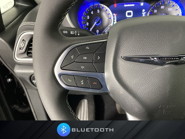 New 2026 Chrysler Pacifica Select FWD image 20