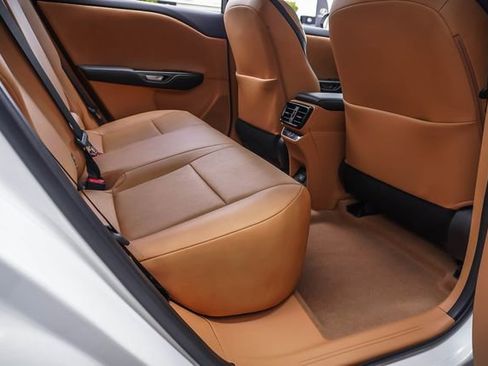 Certified 2023 Lexus RZ 450e Premium AWD/4WD image 22