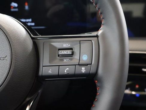 New 2026 Nissan Kicks SR w/ SR Premium Package AWD/4WD image 17
