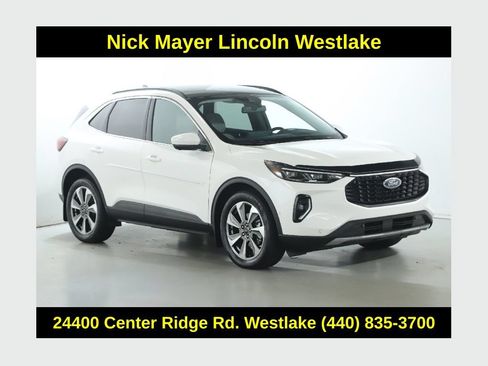 Used 2023 Ford Escape Platinum w/ Premium Technology Package AWD/4WD image 1