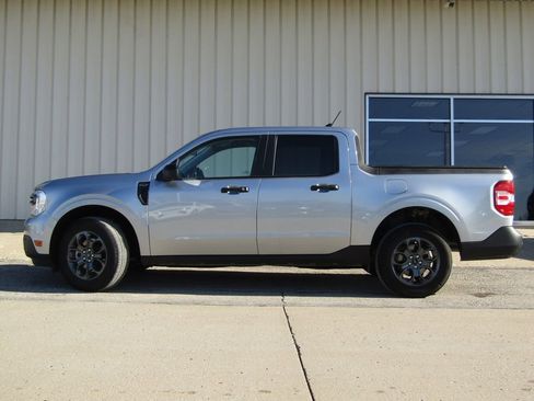 Used 2024 Ford Maverick XLT image 10