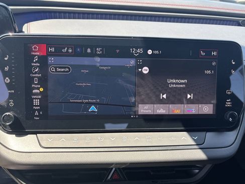 Used 2024 Dodge Charger R/T w/ Plus Group image 25