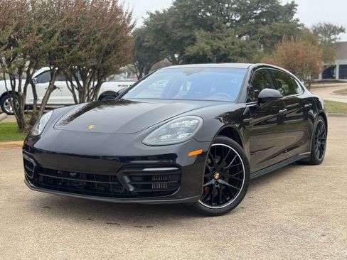 Used 2021 Porsche Panamera 4S Executive w/ Premium Package image 3