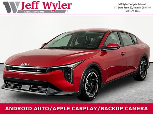 Certified 2025 Kia K4 EX FWD image 1